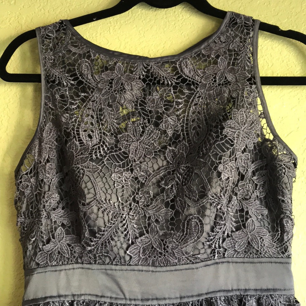 Adrianna Papell dress size 2 - Picture 3 of 7